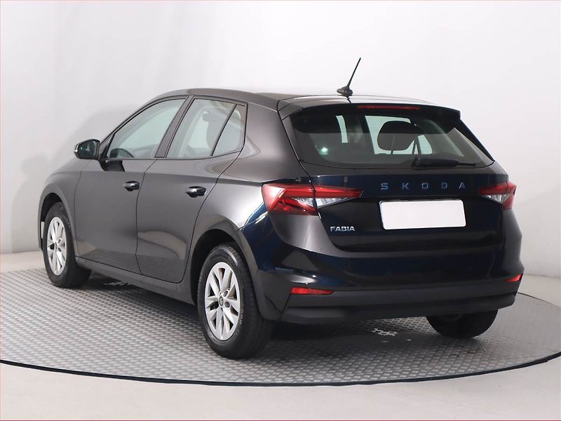 Škoda Fabia (2025) 1.0 TSI - fotka 4 z 21