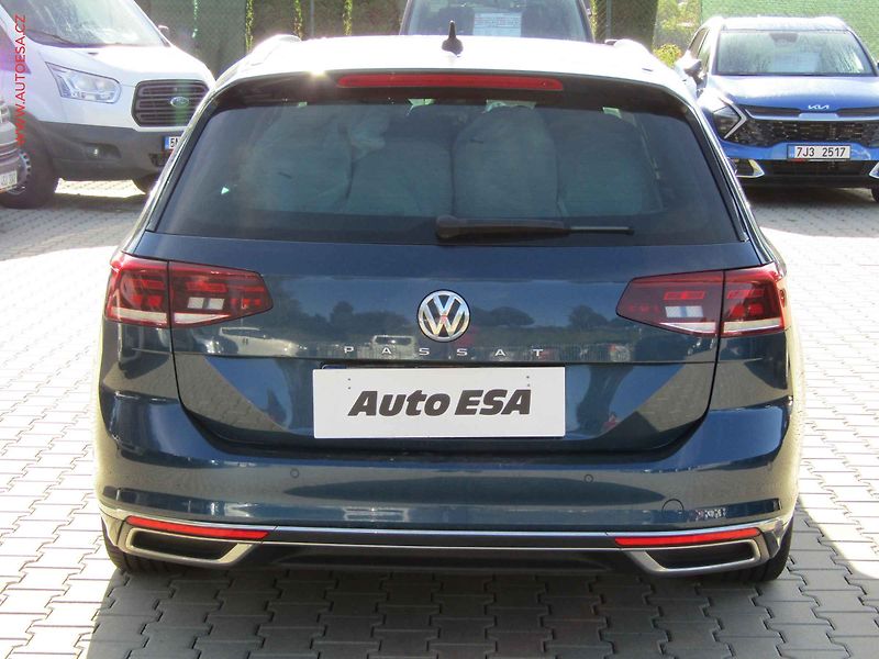 Volkswagen Passat (2020) 2.0TDI, ČR, LED, navi - fotka 5 z 18