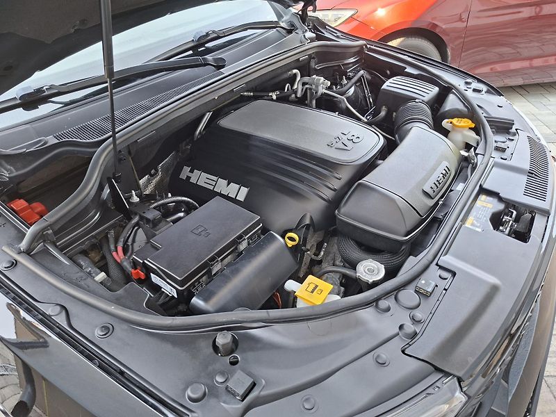 Dodge Durango (2023) 5,7L4x4, Max výbava, REZERVACE - fotka 33 z 37