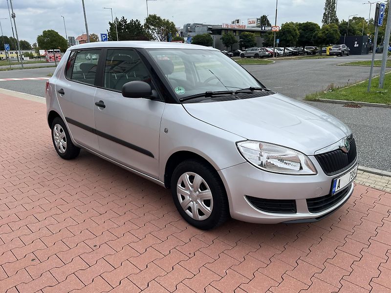 Škoda Fabia 1.2 HTp Special - fotka 4 z 36