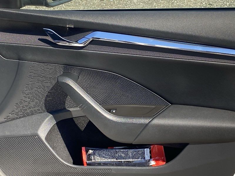 Škoda Octavia (2022) Combi 2.0 TDI DSG Style+ - fotka 32 z 37