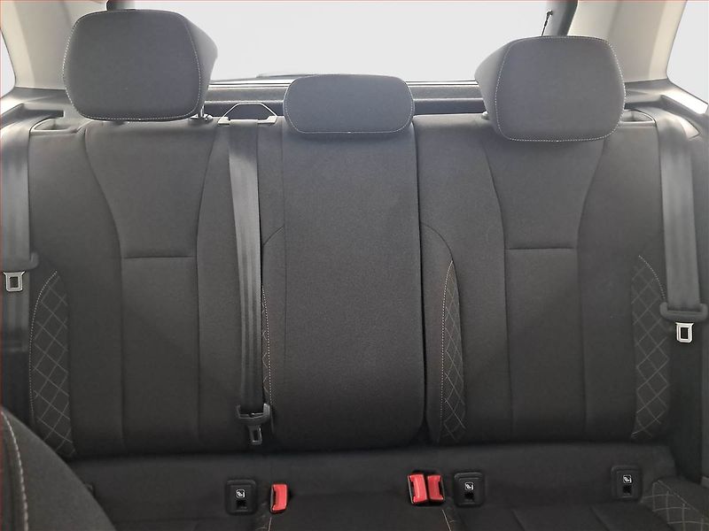 Škoda Kamiq (2020) 1.0 TSI, Tempomat - fotka 10 z 15