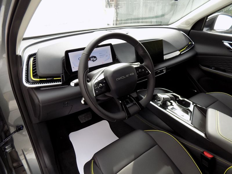 BAIC X5 (2025) 1.5T/AT/Pixel-LED/PANO/DPH/ - fotka 13 z 41