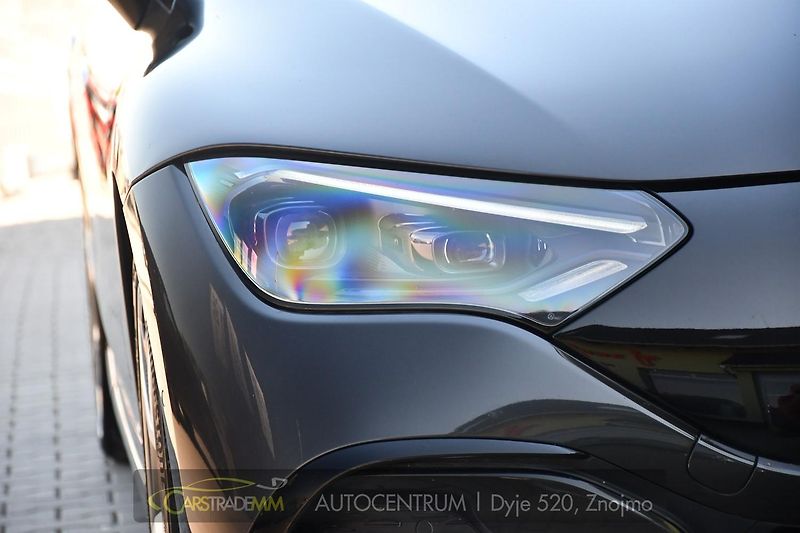 Mercedes-Benz EQE 350 4MATIC - fotka 50 z 52
