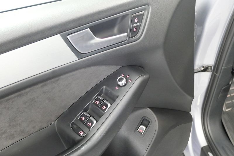 Audi SQ5 - fotka 12 z 23