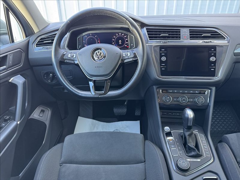 Volkswagen Tiguan Allspace 2,0 TDI DSG 4MOT HIGHLINE ČR - fotka 26 z 50