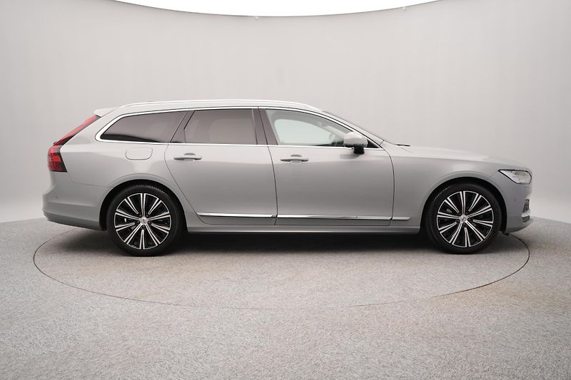 Volvo V90 B4 BRIGHT PLUS AUT - fotka 11 z 46