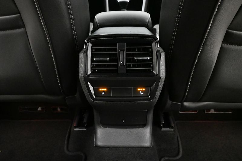 Škoda Kodiaq 2,0 TDI 147 kW DSG 4x4 Sportli - fotka 22 z 33
