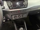 Škoda Fabia 1,0   1.MAJ,SERVISKA,AMBITION - náhled 12