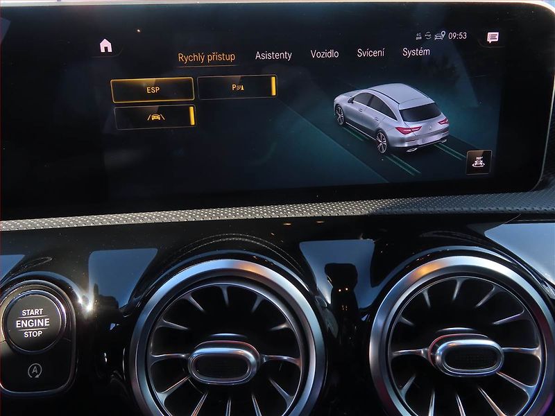 Mercedes-Benz CLA (2020) 200 d - fotka 21 z 28