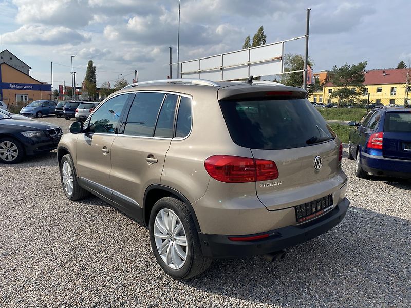 Volkswagen Tiguan 2.0TDi,DSG,rezervace - fotka 6 z 63