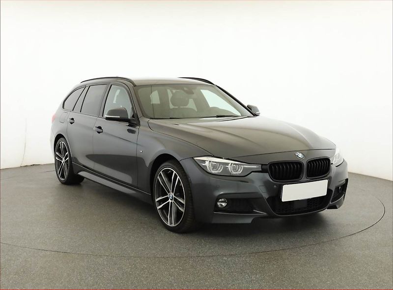 BMW Řada 3 (2019) 320 d xDrive, 4X4, Automat - fotografie inzerátu