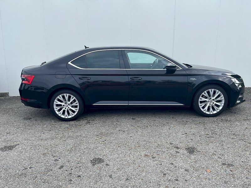 Škoda Superb (2020) 2.0 TDI 147kW L&K 4x4 DSG - fotka 32 z 32