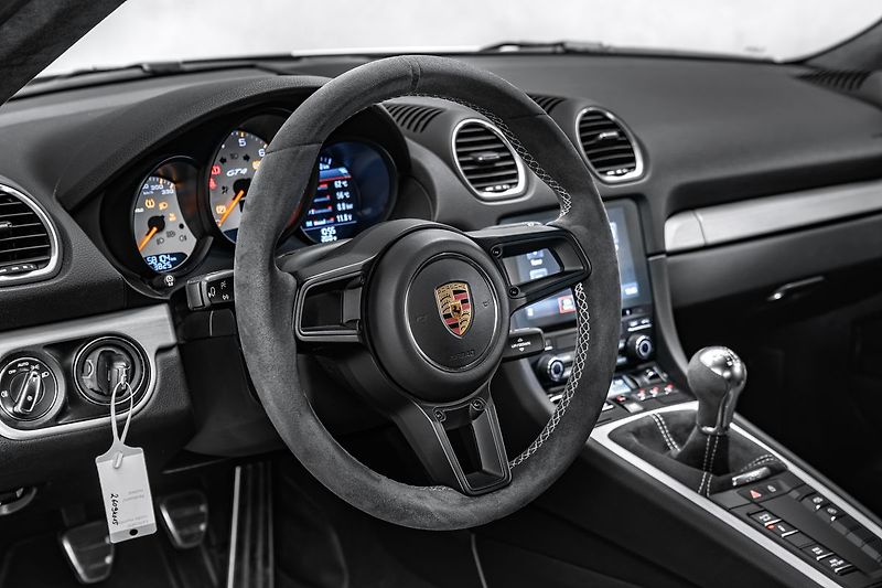Porsche Cayman GT4 Clubsport Approved - fotka 15 z 25