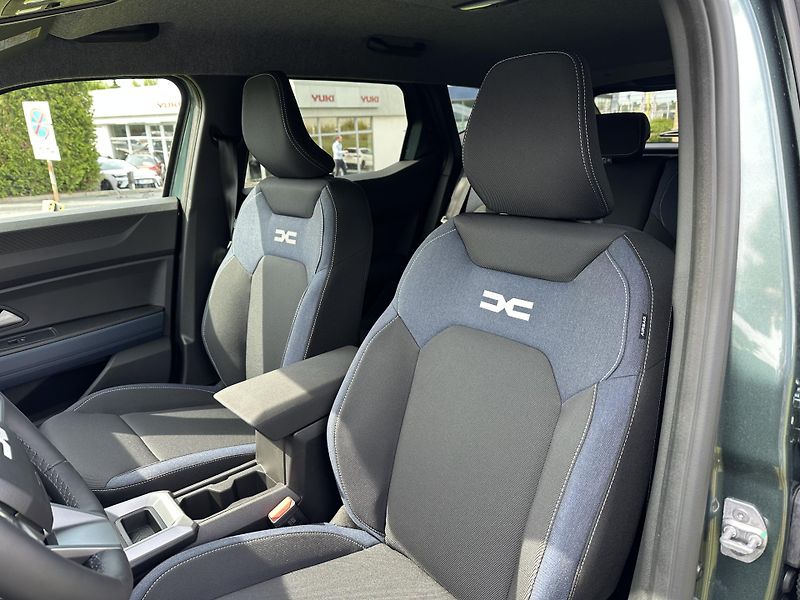 Dacia Duster (2026) Journey Eco-G 120 - fotka 23 z 32