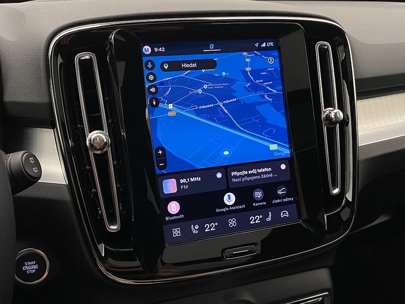 Volvo XC40 (2026) B3 AUT DARK ULTRA  - fotka 37 z 61