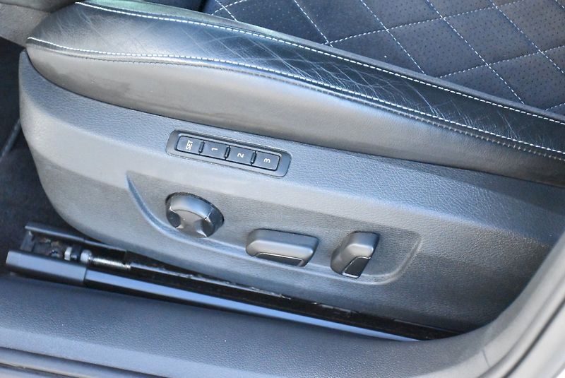 Škoda Superb (2021) Sportline 1.5 TSI DSG - fotka 27 z 35