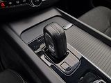 Volvo XC60 B4 145kW AWD Momentum Pro,ČR - náhled 33
