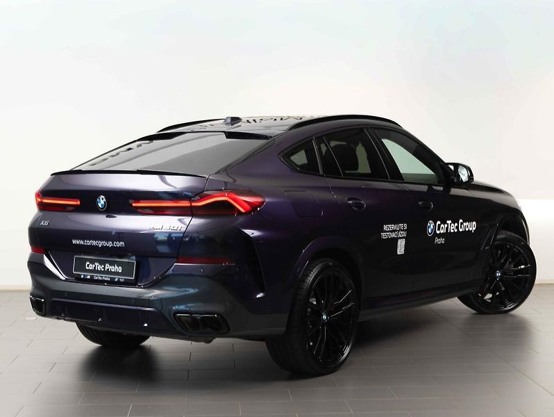 BMW X6 M60i - fotka 3 z 6