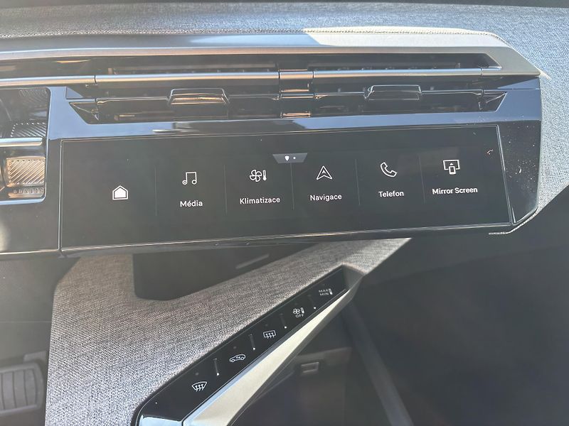 Peugeot 5008 (2026) ALLURE Hybrid 145 e-DCS6 - fotka 17 z 25