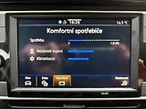 Volkswagen Multivan 2.0 TDi 110kW BULLI WEBASTO - náhled 17