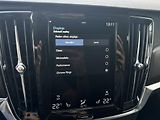 Volvo V90 CC D4 AWD/TZ/pneu REZERVACE - náhled 41