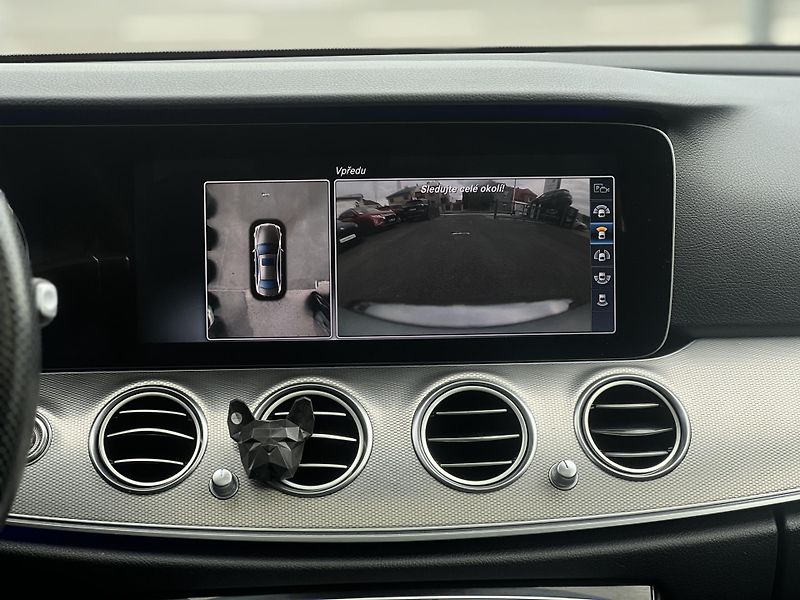 Mercedes-Benz Třídy E (2017)  E-Class 350d BURMESTER - fotka 15 z 30