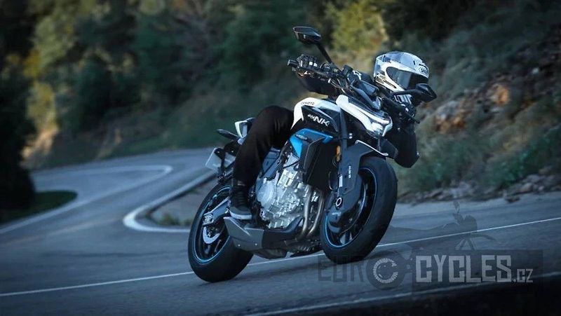 CFMOTO (2026) 675 NK - fotka 3 z 12
