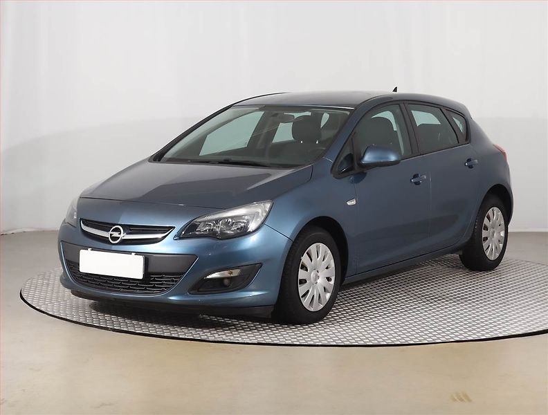 Opel Astra (2014) 1.4 16V, Serv.kniha, Tempomat - fotka 2 z 16