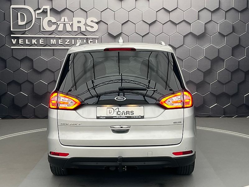 Ford Galaxy 2.5 HEV TITANIUM 7 míst - fotka 3 z 70