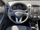 Kia Ceed (2010) 1.4 CVVT, Klima - náhled 11