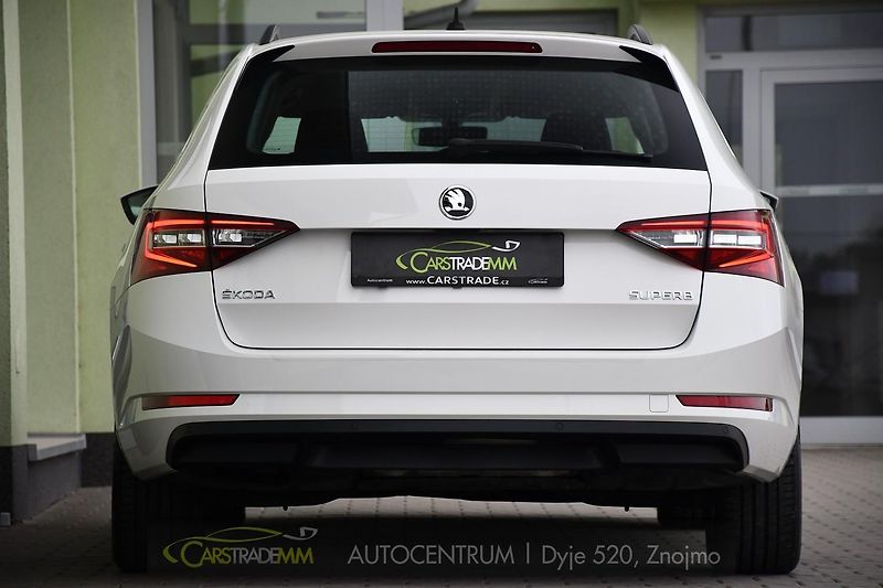 Škoda Superb 2.0TDi DSG TAŽNÉ CANTON - fotka 5 z 58