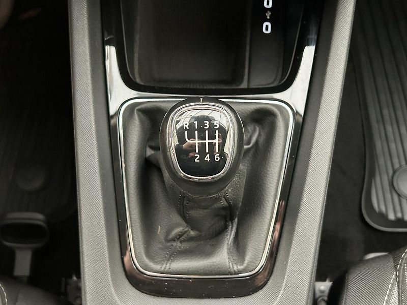 Škoda Octavia 1.5 TSI  Ambition   Plus - fotka 13 z 27