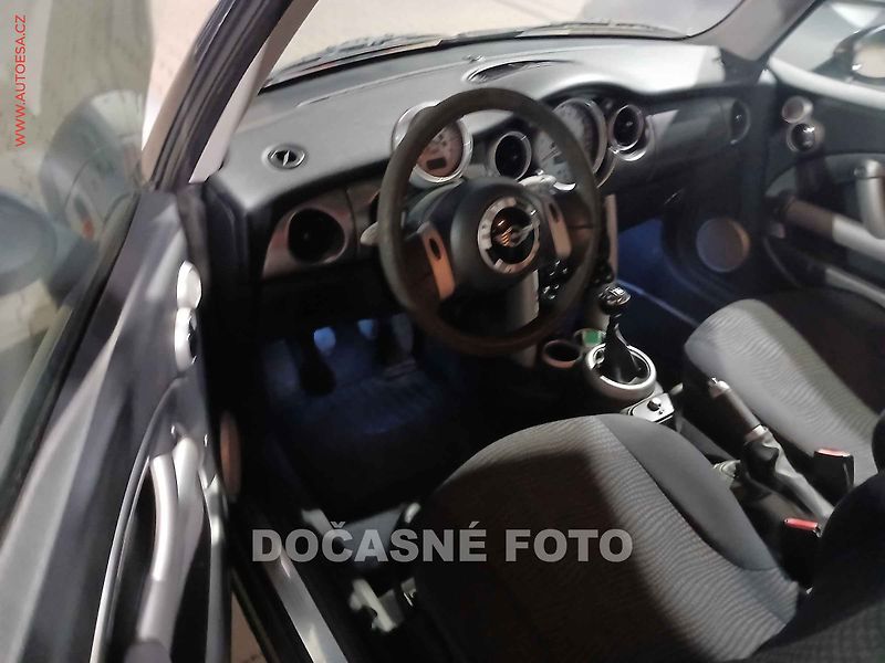 Mini Cooper (2003) 1.6i, STK5/28 - fotka 3 z 3