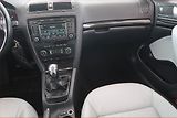 Škoda Octavia (2011) Laurin&Klement 2.0 TDI, Xenony - náhled 8