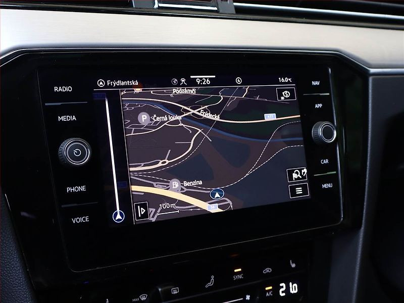 Volkswagen Passat (2020) 2.0 TDI - fotka 16 z 22