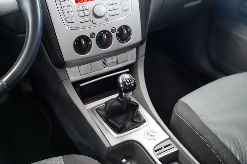 Ford Focus - fotka 16 z 19