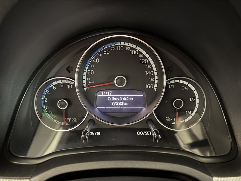 Volkswagen e-up! 61kW Style LED Kamera APP - fotka 26 z 45