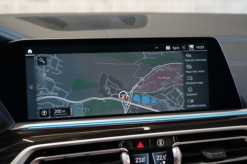 BMW X7 40d xDrive, Laser, Tažné, HUD - fotka 33 z 50