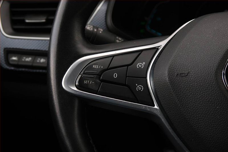 Renault Arkana (2021) Zen E-Tech, Automat, ČR,1.maj - fotka 19 z 20