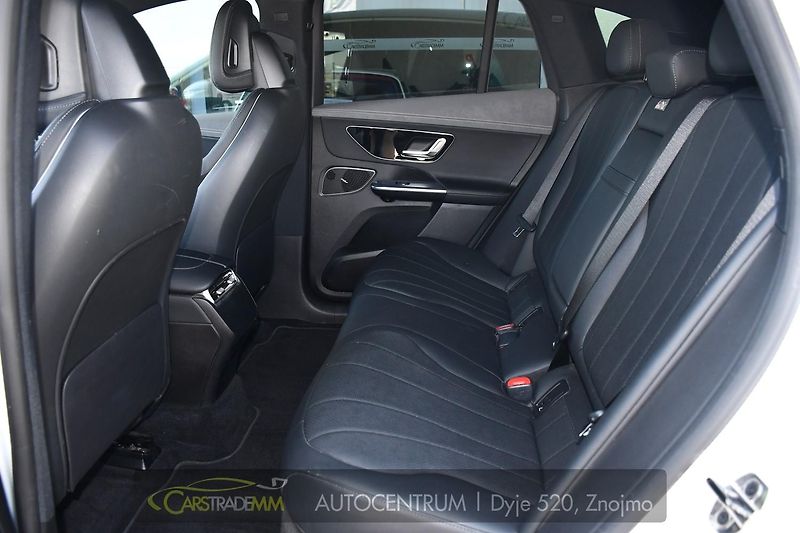 Mercedes-Benz EQE 350 4MATIC ZÁRUKA - fotka 13 z 52