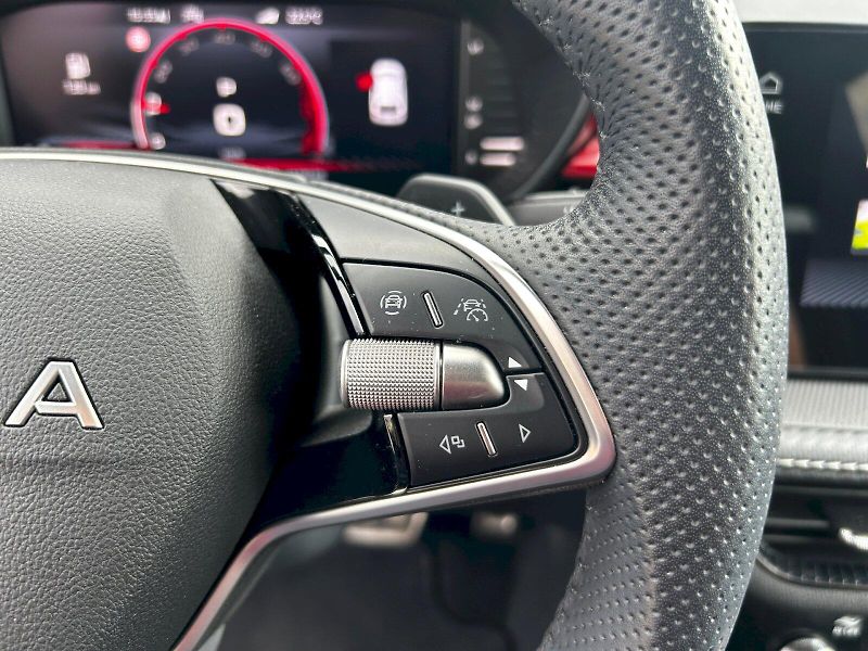 Škoda Fabia (2025) 1.0 TSI 85kW DSG Monte Carlo - fotka 9 z 35