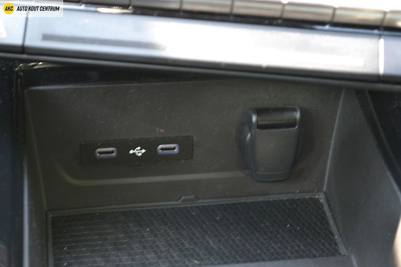 Renault Austral TECHNO MHEV 160 AUTO - fotka 24 z 51