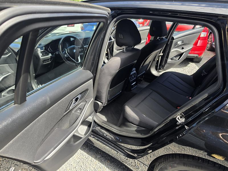 BMW Řada 3 320D Automat Kei TZ Led - fotka 11 z 28