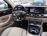 Mercedes-Benz Třídy E (2018) E 350 d 4MATIC - náhled 7