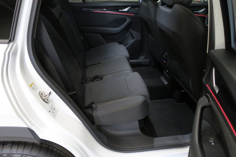Škoda Kodiaq (2026) REZERVACE 1,5 TSI  Matrix NTop - fotka 39 z 50