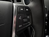 Volvo V40 T3 R-DESIGN AUT REZERVACE - náhled 30