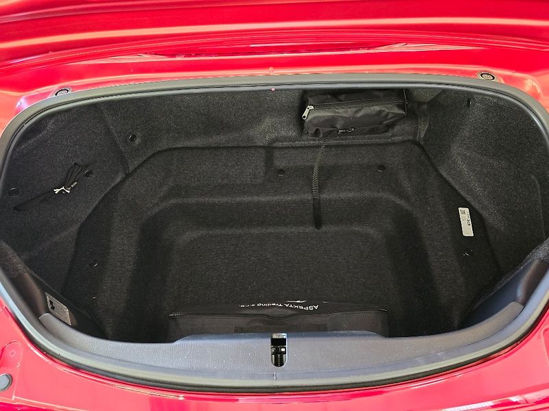 Mazda MX-5 (2025) ST 1.5L G132 6MT EXCLUSIVE-LIN - fotka 6 z 6
