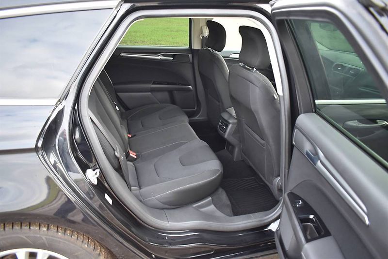 Ford Mondeo 2,0 TDCI TITANIUM,1M,TOP,AKCE - fotka 15 z 17