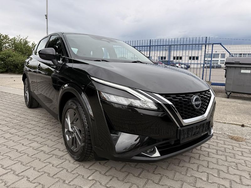 Nissan Qashqai (2022) 1.3 MHEV,140PS,ZÁRUKA - fotka 10 z 37